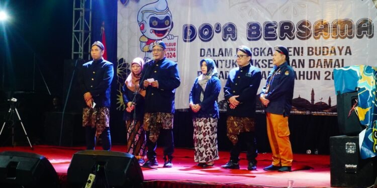 Gelar Wayang Kulit, KPU Batang Bingkai Seni Budaya Sukseskan dan Damaikan Pilkada