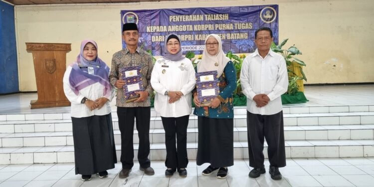 Purnatugas ingin Berbisnis, Pj Bupati Batang Imbau Imbangi dengan Kecakapan