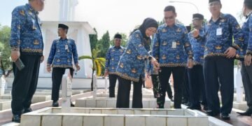 Ziarah ke TMP, ASN Wajib Teladani Semangat Melayani Publik