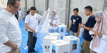 Pengepakan Usai, KPU Batang Siap Distribusikan Logistik