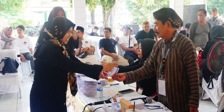 Warga Siap Nyoblos, KPU Batang Sukses Simulasikan Pemungutan dan Perhitungan Suara Pilkada 2024