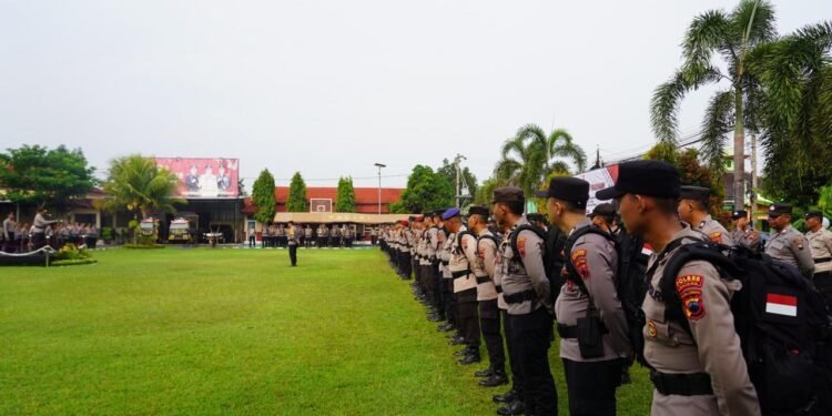 Kapolres Batang: Personel Pengamanan Pemilu Harus Humanis dan Profesional