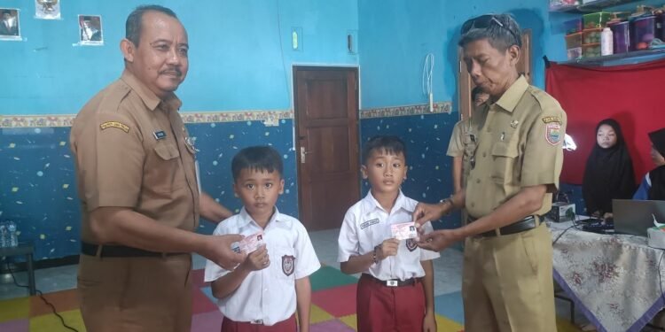 Jemput Bola Perekaman KIA, Mudahkan Pelayanan Kependudukan Anak