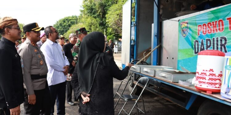 Kesiapsiagaan Bencana, TNI Polri dan Pemda Batang Gelar Pasukan dan Peralatan