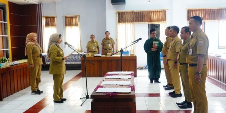 Pengisian Kekosongan Jabatan, Pj Bupati Batang Lantik 4 Pejabat Fungsional Sebagai Pengawas