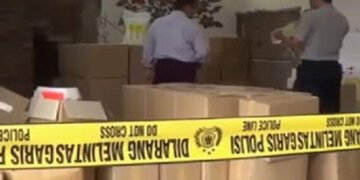 Beredar di media Sosial, Polisi Grebeg Pabrik Air Zam-Zam Palsu di Batang Jawa Tengah.