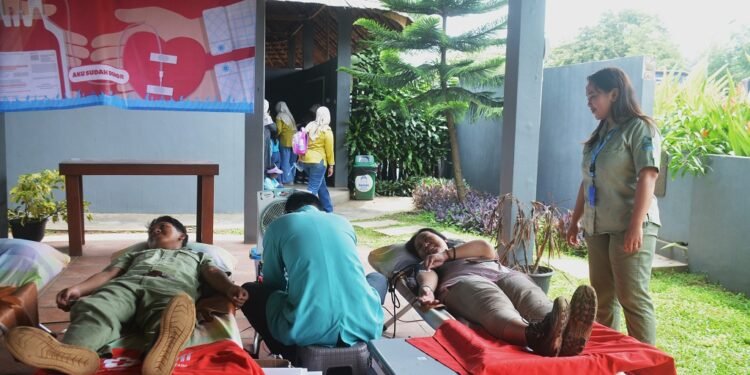 Gelar Donor Darah Rutin, SBJ Batang Mudahkan Wisatawan Peduli Sesama
