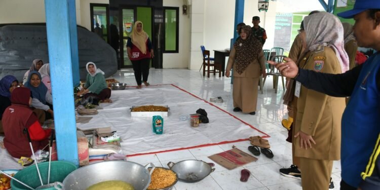 Ribuan warga di Batang Terdampak Banjir, Pj Bupati Siapkan Dapur Umum dan Bantuan Logistik