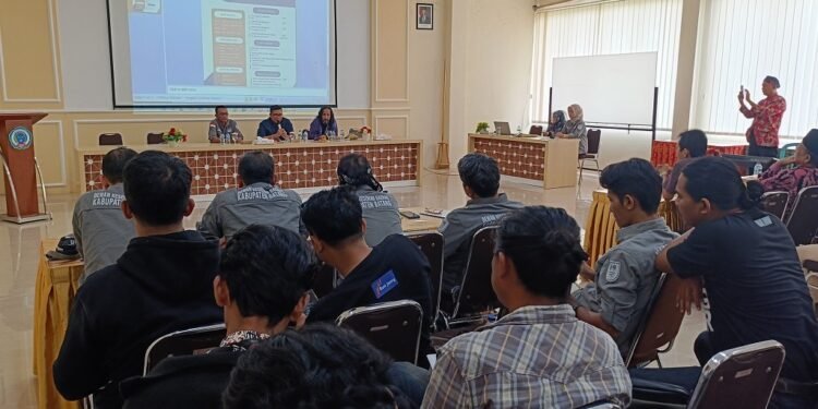 Gandeng Dewan, DKD Batang Perluas Ruang Ekspresi Seniman Lokal