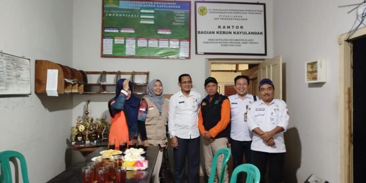 BPBD Salurkan Bantuan bagi Terdampak Banjir Kayulandak