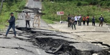 Jalur ke Dieng Via Pejawaran Putus Total Imbas Tanah Gerak di Banjarnegara