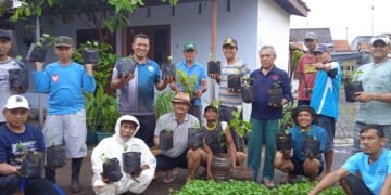 Kompol Suhadi Gagas Program Pekarangan Produktif, Warga Batang Panen Sayuran di Rumah