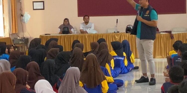 Polres Batang Berkomitmen Turunkan Angka Kenakalan Remaja Melalui Edukasi dan Workshop
