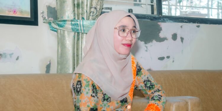 Penyuluhan Pencegahan Perkawinan Anak di SMAN 2 Batang, dr. Utariyah Budiastuti Berikan Edukasi kepada Siswa