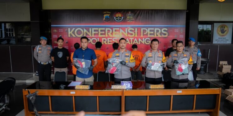 Polres Batang Ungkap Tiga Kasus Pencurian Motor, Tersangka Diamankan
