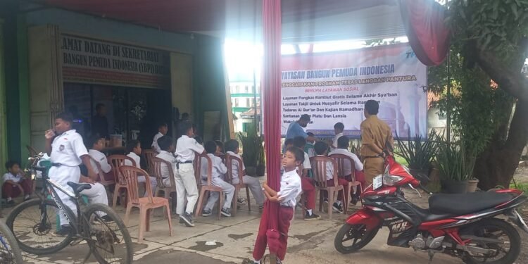 Yayasan Bangun Pemuda Indonesia Kabupaten Batang Gelar Tradisi Rutin Pangkas Rambut Gratis Selama 5 Hari Menjelang Ramadhan