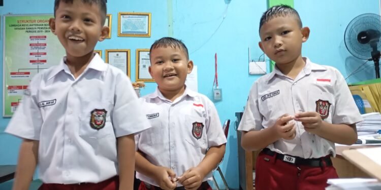 Yayasan Bangun Pemuda Indonesia Kabupaten Batang Gelar Tradisi Rutin Pangkas Rambut Gratis Selama 5 Hari Menjelang Ramadhan