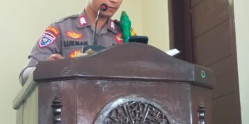 Bripka Luqmanul Hakim; Polisi Di Polres Batang yang Berdakwah, Jaga Keamanan Lewat Khutbah Jumat