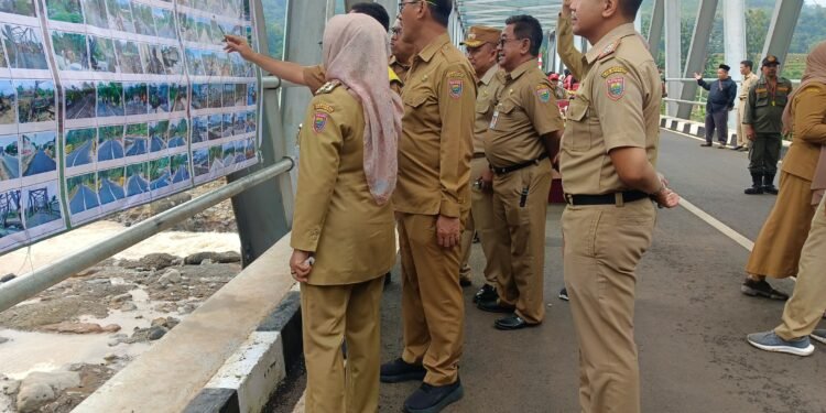 Tiga Jembatan Diresmikan, Pemkab Batang Fokus Perbaikan Sarpras Potensial
