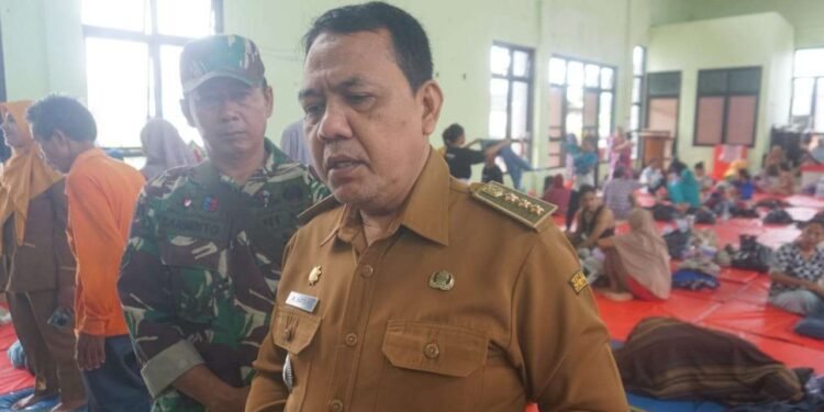 Dampak Banjir Dan Rob Ratusan Warga Kota Pekalongan Masih Bertahan di Pengungsian