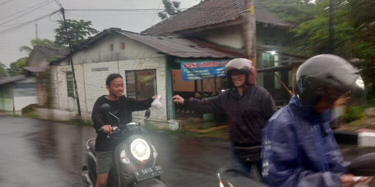 Mempererat Hubungan Baik Antar Sesama, Persaudaraan Lintas Iman Kota Magelang Adakan Pembagian Takjil Bersama