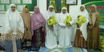 Majelis Jash An Nur Batang Berbagi Berkah Ramadan 1446 H kepada Kaum Dhuafa
