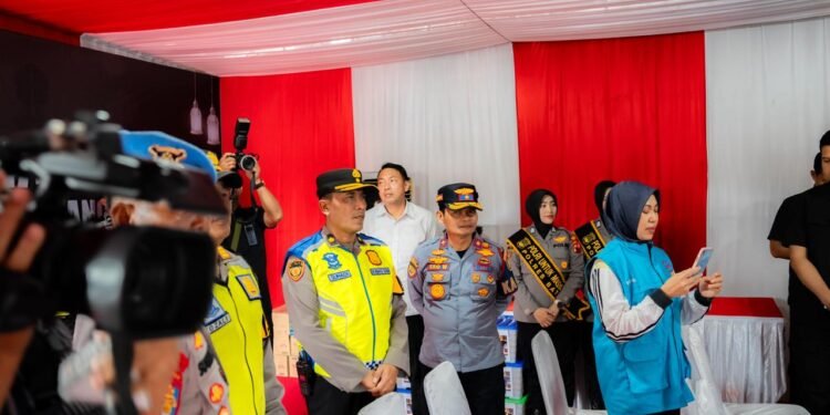 Pastikan Kelancaran Mudik, wakapolda Jateng Cek Pos Pengamanan