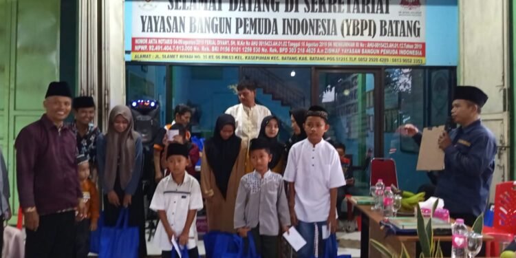 Yayasan Bangun Pemuda Indonesia Batang: Berbagi Bahagia pada Penutupan Kegiatan Ramadhan