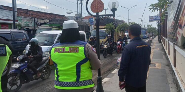 H – 3 Arus lalu lintas Di Jantung Kota Batang Aman Lancar Dan Terkendali