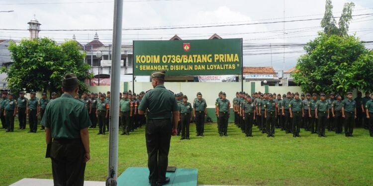 Dandim 0736/Batang Pimpin Apel Pemberangkatan Cuti Lebaran Gelombang Pertama