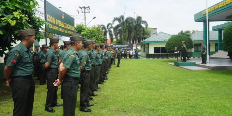 Dandim 0736/Batang Pimpin Apel Pemberangkatan Cuti Lebaran Gelombang Pertama