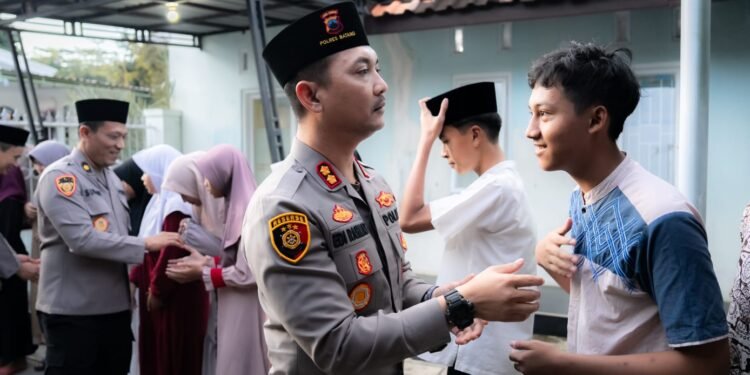 Polres Batang Gelar Buka Puasa Bersama Anak Yatim Panti Asuhan Putra Bakti