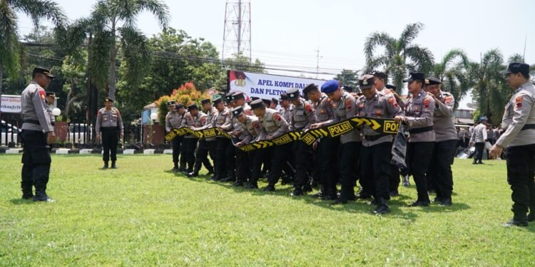 Kapolres Batang Tekankan Peran Humanis Kompi Dalmas dalam Demokrasi
