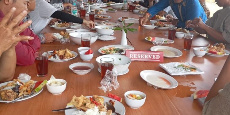 Pelatihan Digital Marketing Tahap 2: Membangun Kemandirian Pemuda di Era Digital