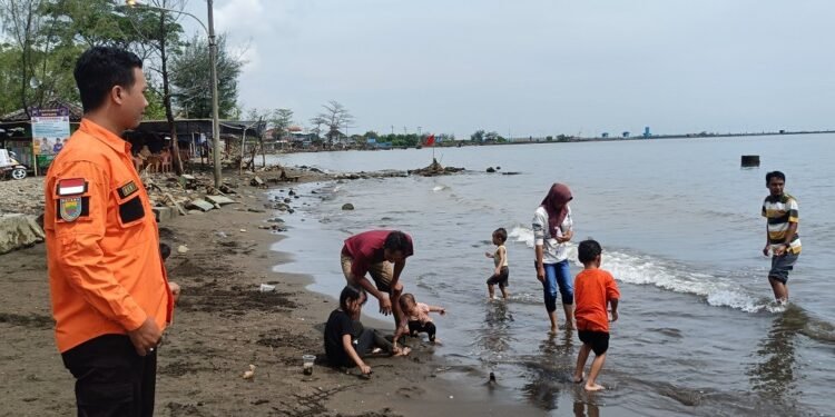 Pantai Sigandu Jadi Pilihan Wisatawan Habiskan Libur Lebaran