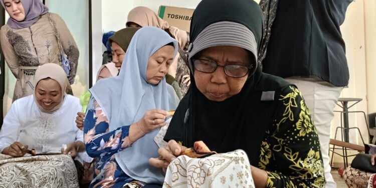 Didukung Ketua PKK Batang, Batik Rifa’iyah Siap “Go Internasional”