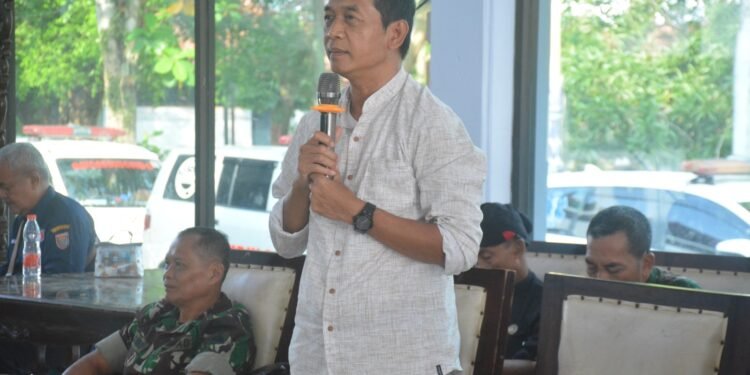 Tiba di Batang, 36 Biksu Disambut Wakil Bupati Saat Ritual Thudon