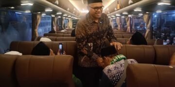 Jemaah Haji Diberangkatkan, Bupati Batang Imbau Jaga Kesehatan