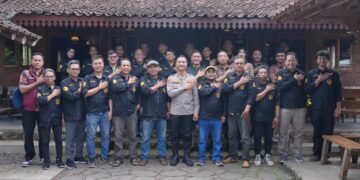 Kapolres Batang Kukuhkan FWPB, Perkuat Sinergi Polri dan Pers di Era Society 5.0