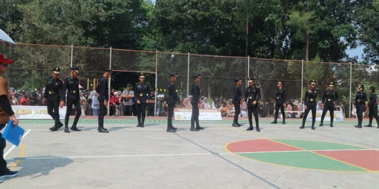 Juarai Lomba PBB se-Jawa, SMK Neswara Siap ke Solo