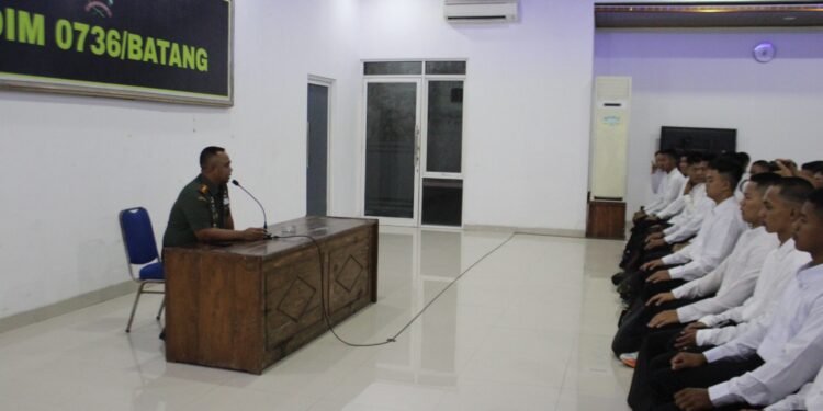 Kodim 0736/Batang, Berangkatkan 112 Calon Siswa Caba dan Catam PK TNI AD
