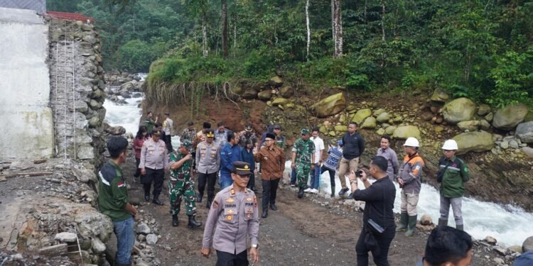 Tinjau PLTM Kambangan, Bupati Batang Dukung Tumbuhnya Energi Berkelanjutan