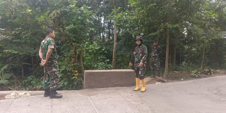 Tim Wasev Korem 071/Wijaya Kusuma Tinjau TMMD Sengkuyung Tahap II Kodim 0736/Batang TA 2025.