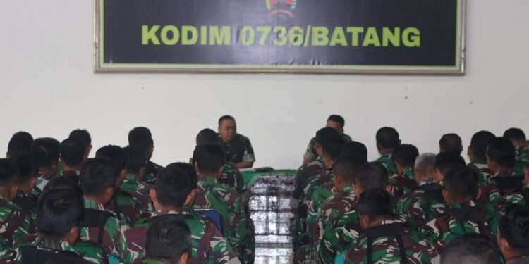 Bijak Dalam Bermedsos Dan Jauhi Judi Online, Jadi Penekanan Dandim Saat Berikan Jam Komandan