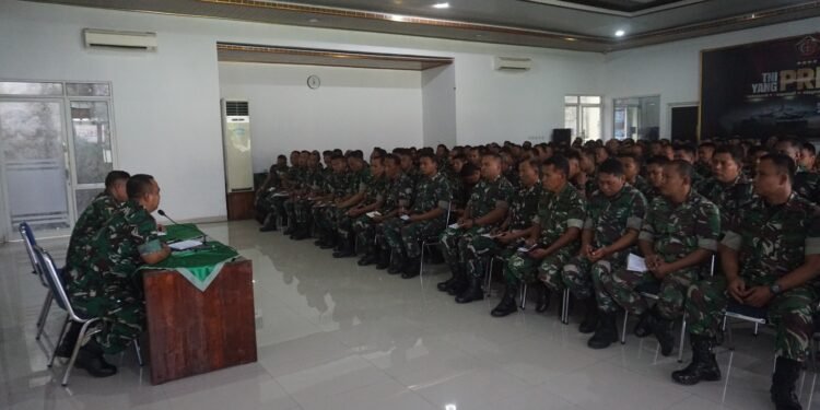 Bijak Dalam Bermedsos Dan Jauhi Judi Online, Jadi Penekanan Dandim Saat Berikan Jam Komandan