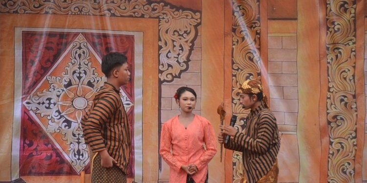 Festival Karya dan Budaya, Wujud Komitmen SMPN 4 Batang Menjadi Sekolah Pelestari Budaya Jawa