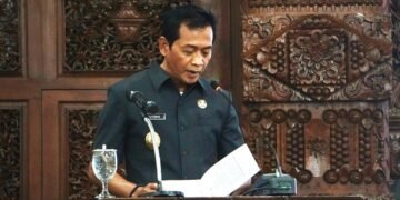 Wakil Bupati Batang Sampaikan Jawaban Terhadap Pandangan Para Fraksi Tentang RPJMD