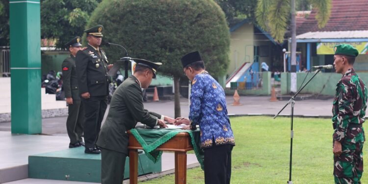 Dandim 0736 Batang Lepas Anggota Pindah satuan Dan Wisuda Purnawira