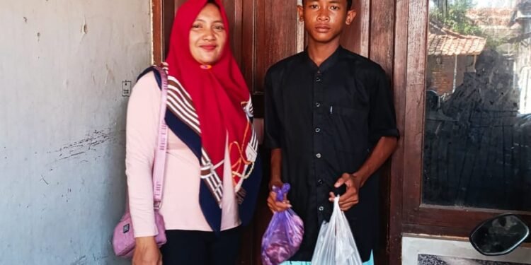 LKS YBPI Batang Gelar Qurban Bersama Masyarakat dan Anak Binaan