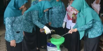 PKK Batang Gandeng PT GML Ubah Jelantah jadi Rupiah